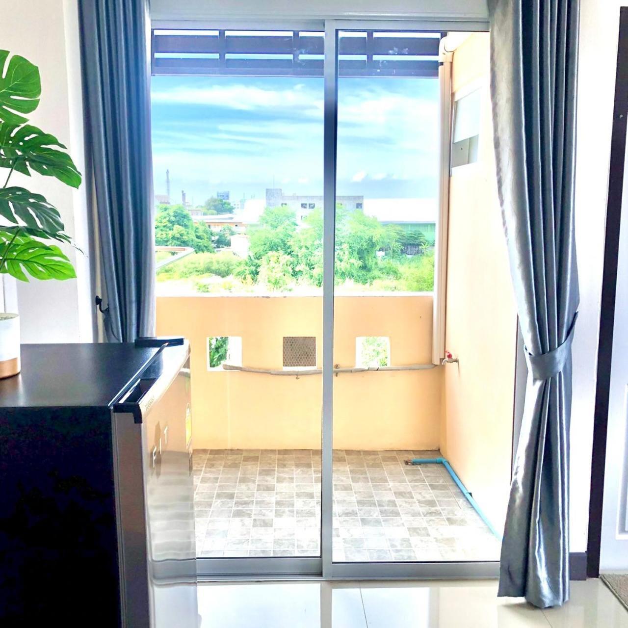 My Home Hotel - Phutthamonthon 4 Road, Near Mahidol University Salaya Ban Krathum Lom Exterior photo